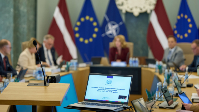 Ministru prezidente Evika Siliņa vada valdības sēdi