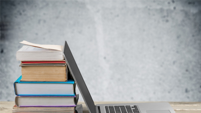 ES fondu atbalsts nodrošinās vismaz 1000 eiro atalgojumu studējošajiem doktorantūrā