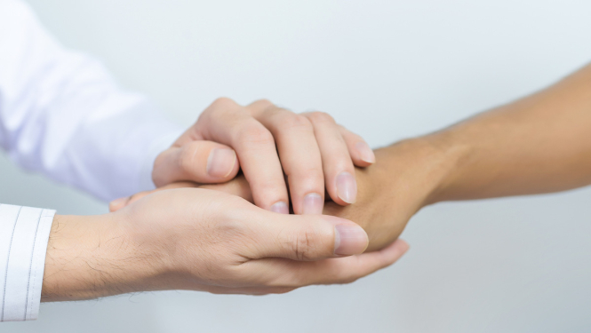 Nosaka prasības elektromagnētiskā lauka radītā riska novēršanai