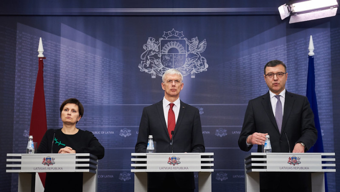 Valdība lemj par atbalstu uzņēmējiem un paplašina piesardzības pasākumus Covid-19 izplatības ierobežošanai