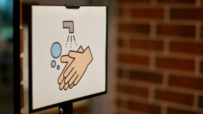 Attēls: roku mazgāšana