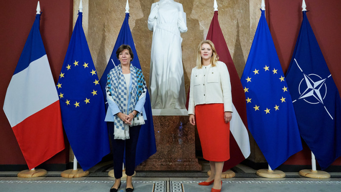 Ministru prezidente Evika Siliņa tiekas  ar Francijas Eiropas un ārlietu ministri Katrīnu Kolonā