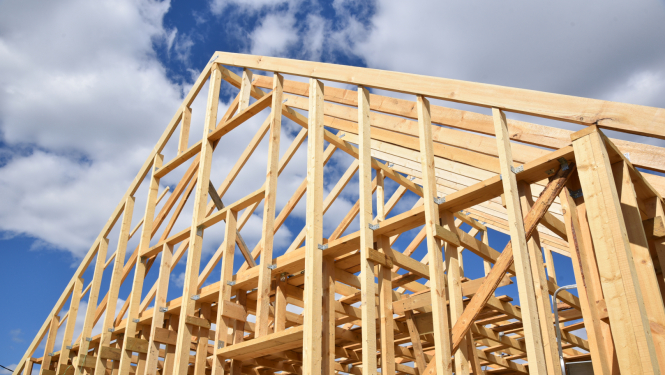 Koka ēkas konstrukcija