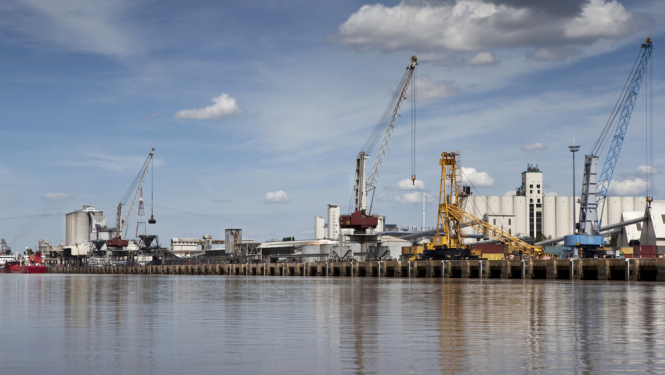 LNG terminālis-ilustratīvs attēls