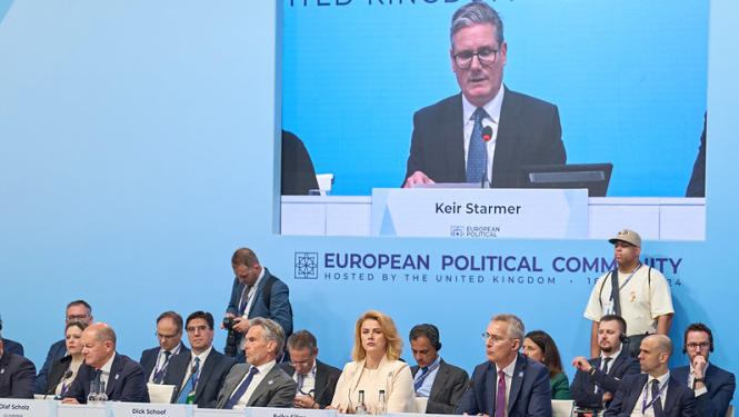 Ministru prezidente Evika Siliņa piedalās Eiropas politiskās kopienas (EPK) sanāksmē Londonā