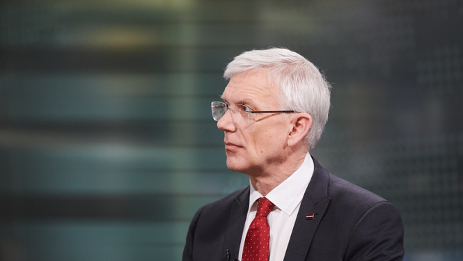 Ministru prezidents Krišjānis Kariņš televīzijā