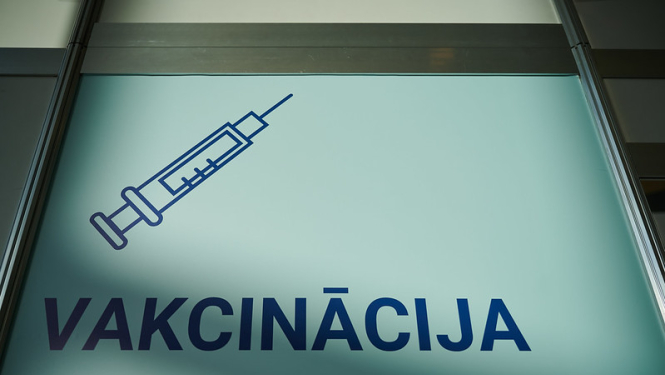 Foto: vakcinācijas plakāts