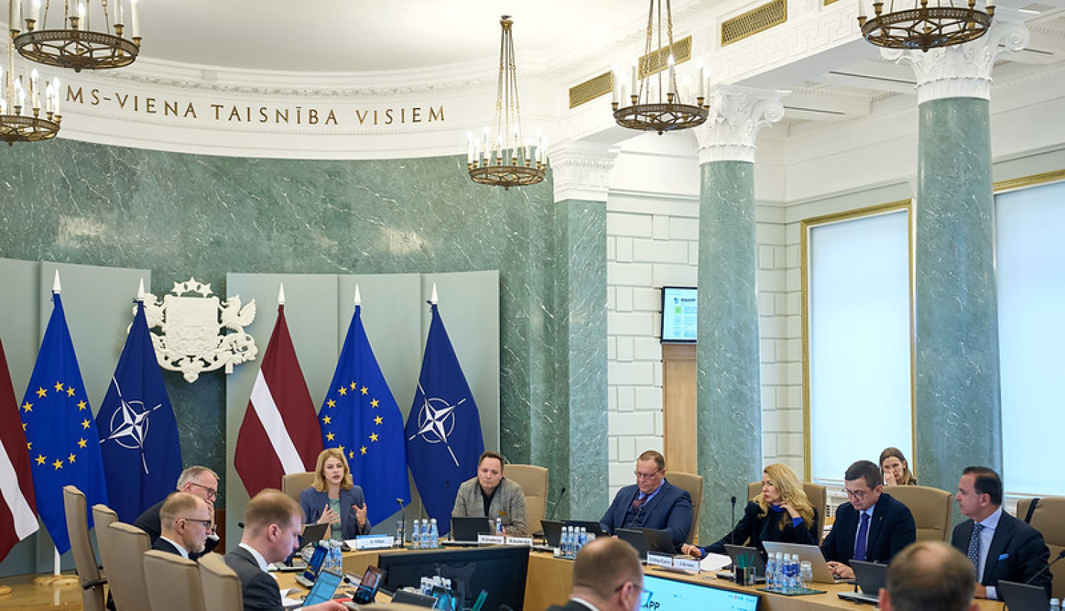 Ministru Kabineta sēdes foto