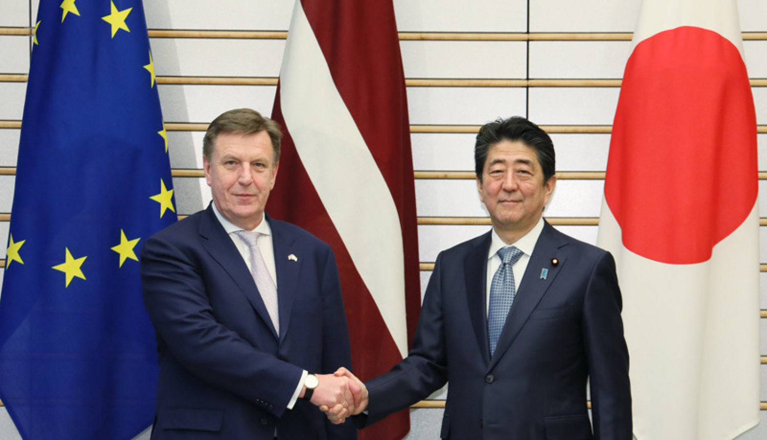 Ministru prezidents Māris Kučinskis tiksies ar Japānas Ministru prezidentu