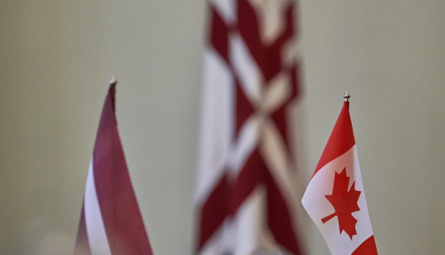 Kariņš tiksies ar Kanādas ārlietu ministru