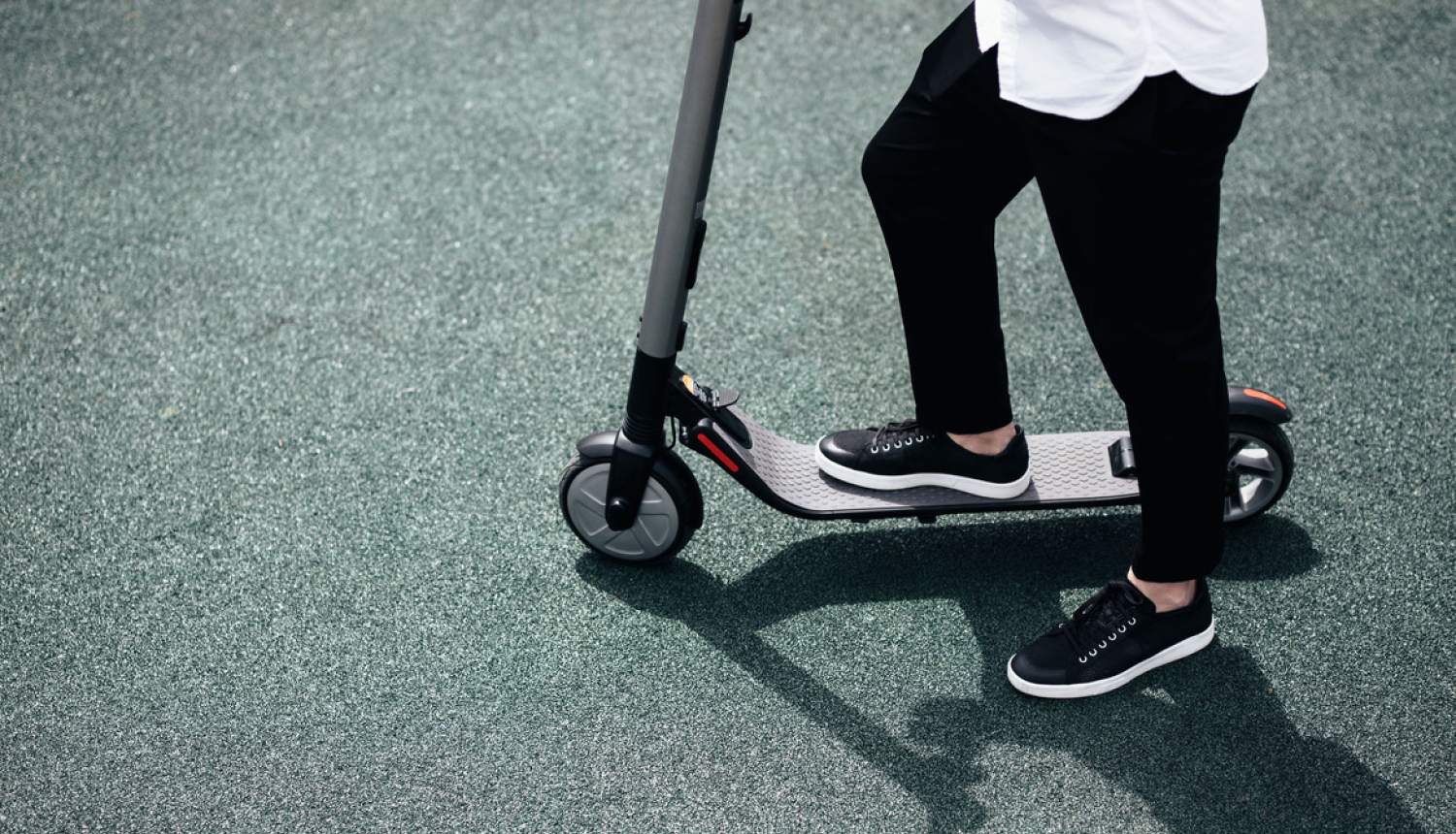 Valdība apstiprina grozījumus Ceļu satiksmes likumā