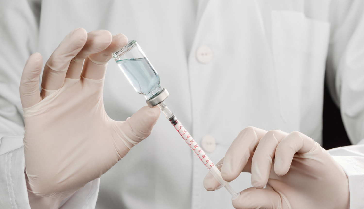 Iepazīstina ar vakcinācijas stratēģiju pret Covid-19