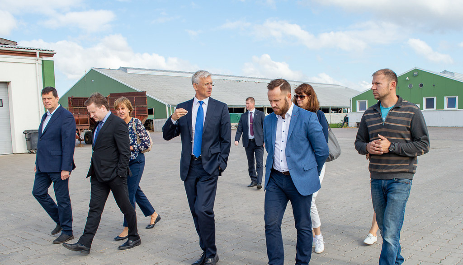 Zemnieku saeima Ministru prezidentu un zemkopības ministru iepazīstina ar situāciju lauksaimniecībā