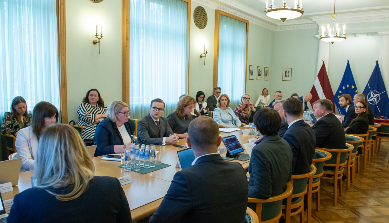 Ministru prezidente Evika Siliņa vada Finanšu sektora attīstības padomes sēdi