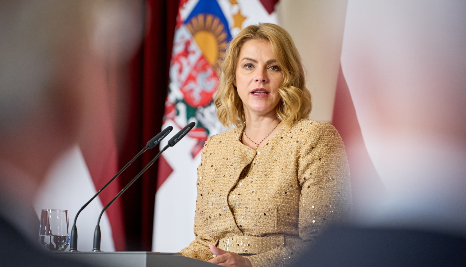 Ministru prezidente piedalās Valstiskuma balvas pasniegšanas ceremonijā