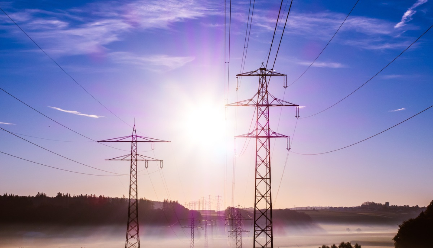 Parakstīs politisko ceļa karti Baltijas valstu elektroenerģijas sistēmu pievienošanai Eiropas tīklam