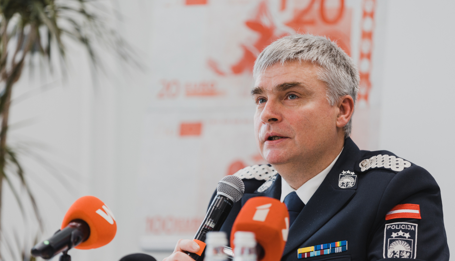 Nodokļu un muitas policijas priekšnieka amatam virza Andreju Grišinu