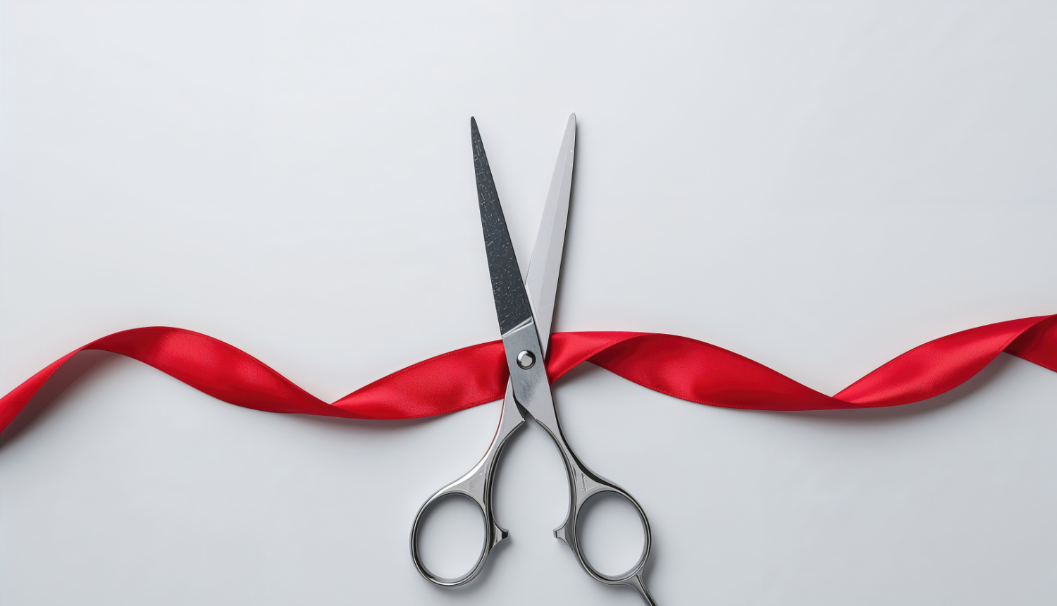 "Cutting red tape" - Birokrātijas mazināšanas simbolika