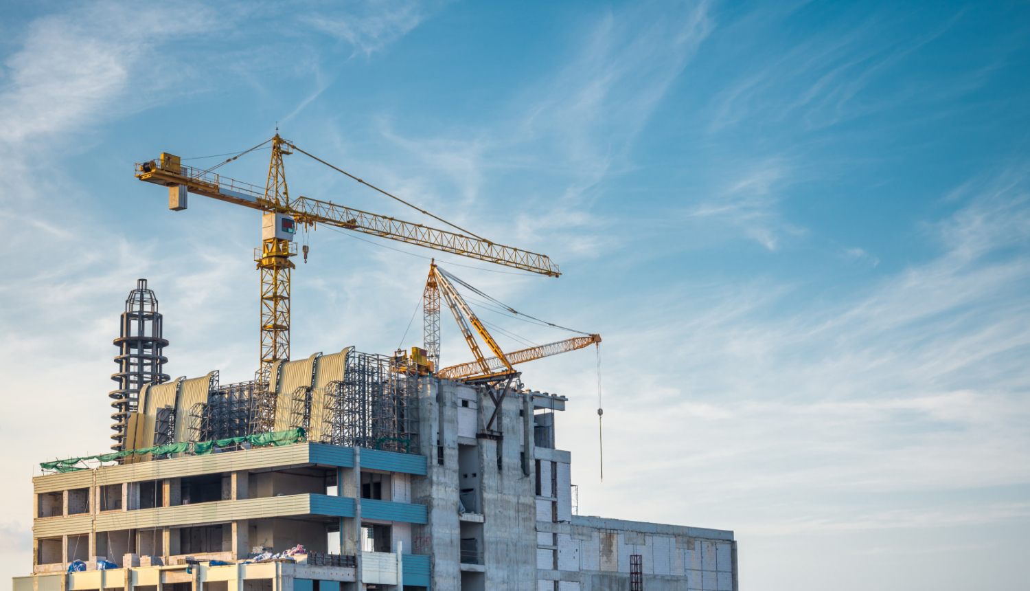 Attēls ar daudzdzīvoklu mājām