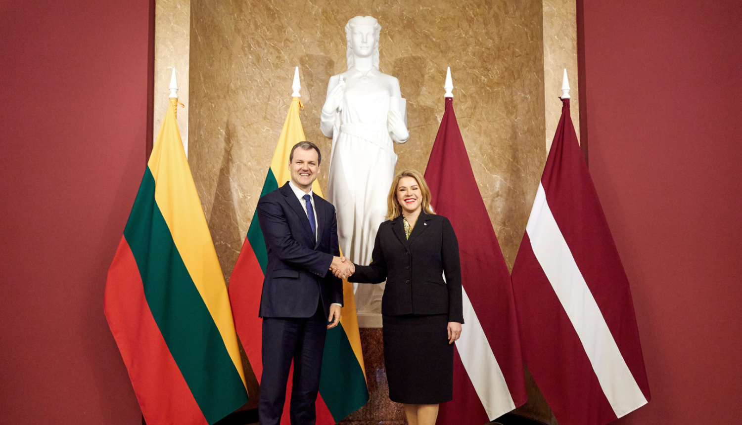 Ministru prezidente Evika Siliņa un Lietuvas premjerministrs Ģintauts Palucks