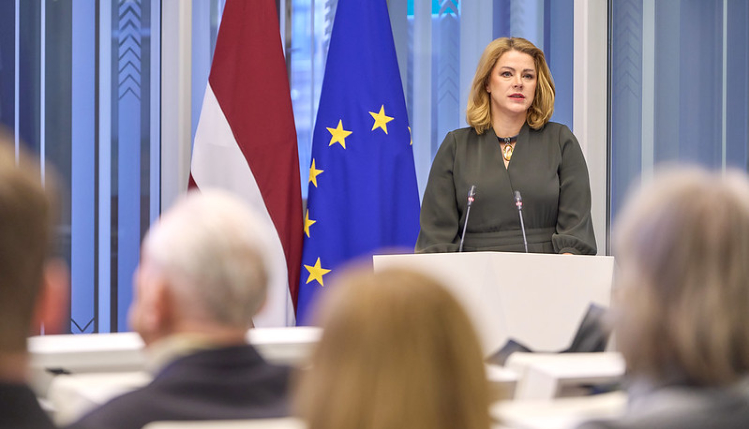 <a data-flickr-embed="true" href="https://www.flickr.com/photos/valstskanceleja/albums/72177720331471530" title="16.01.2026. Evika Siliņa piedalās konferencē 1991. gada janvāra barikādes kā tautas pretestības totalitārajam režīmam izpausme un mācības mūsdienām", kas veltīta barikāžu 35. gadadienai."><img src="https://live.staticflickr.com/65535/55043109242_b6100cf13d.jpg" width="500" height="375" alt="16.01.2026. Evika Siliņa piedalās konferencē 1991. gada janvāra barikādes kā tautas pretestības totali