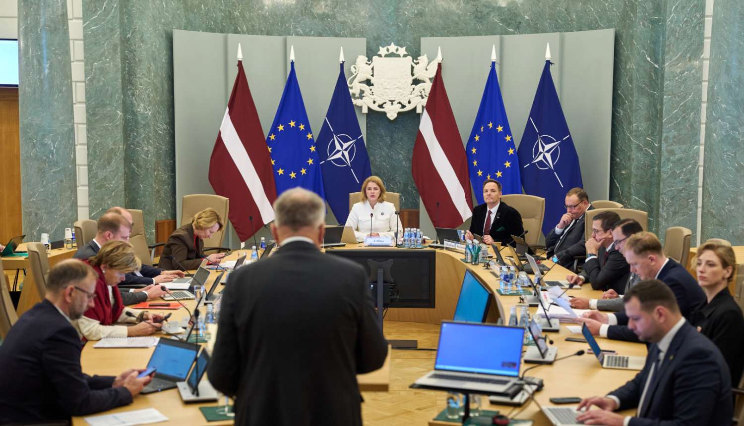 Ministru prezidente Evika Siliņa vada valdības sēdi