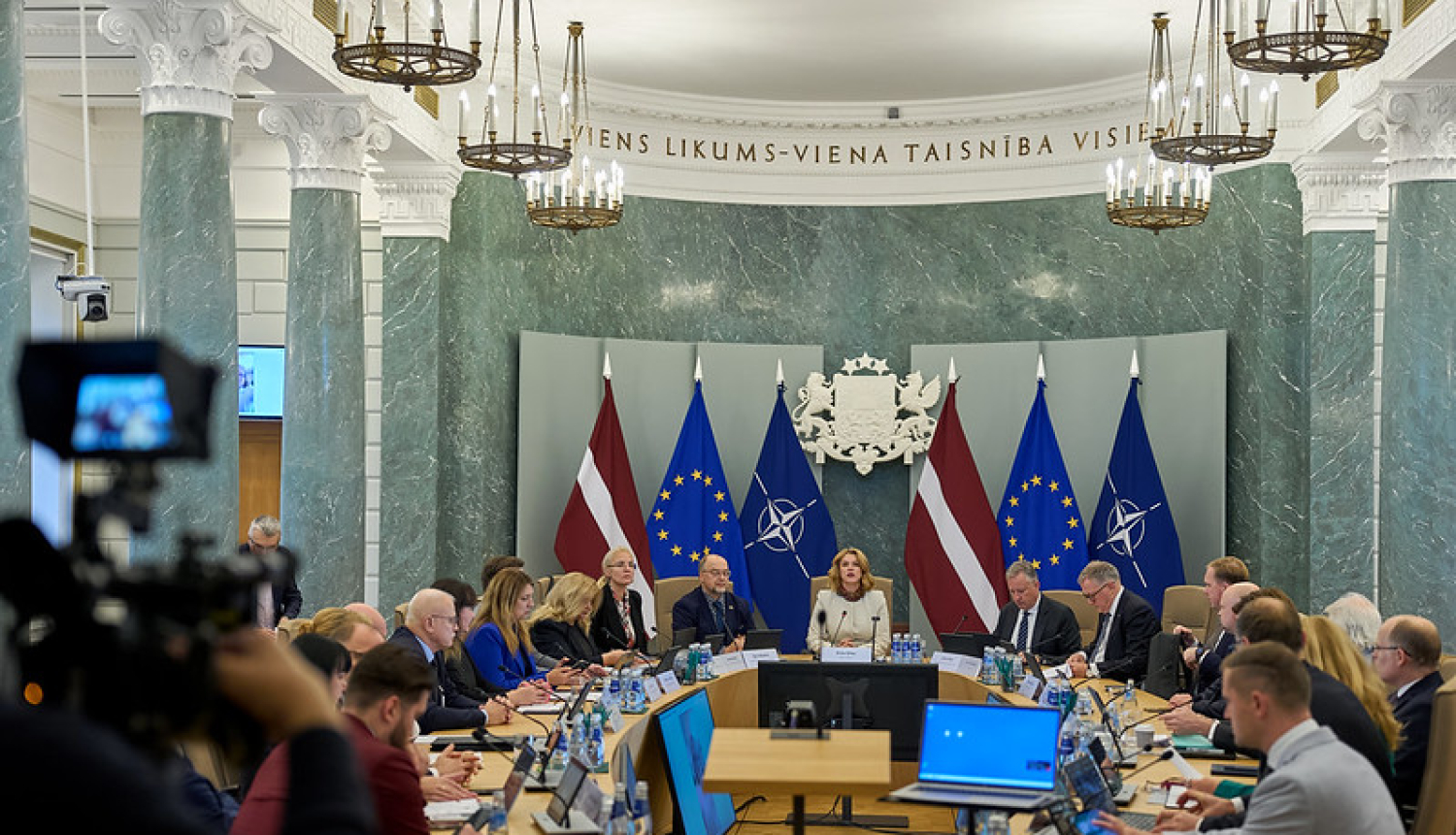 Ministru prezidente Evika Siliņa vada Nacionālās trīspusējās sadarbības padomes sēdi