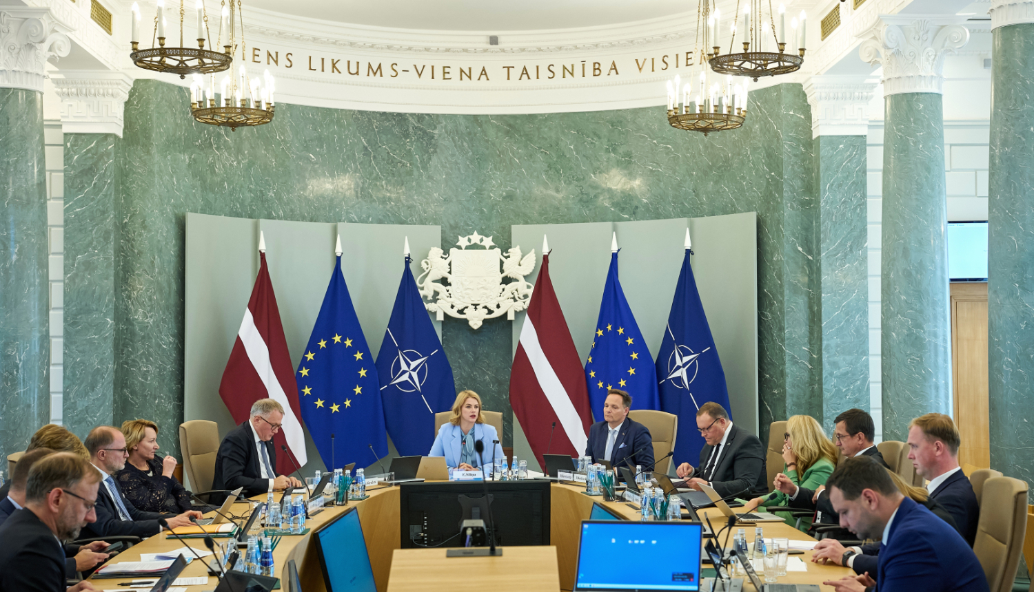 Ministru prezidente Evika Siliņa vada valdības sēdi