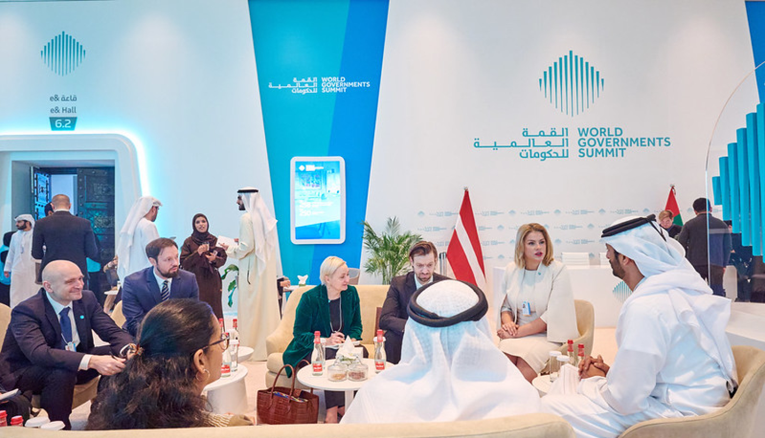 Pasaules valdību samitā un oficiālās tikšanās