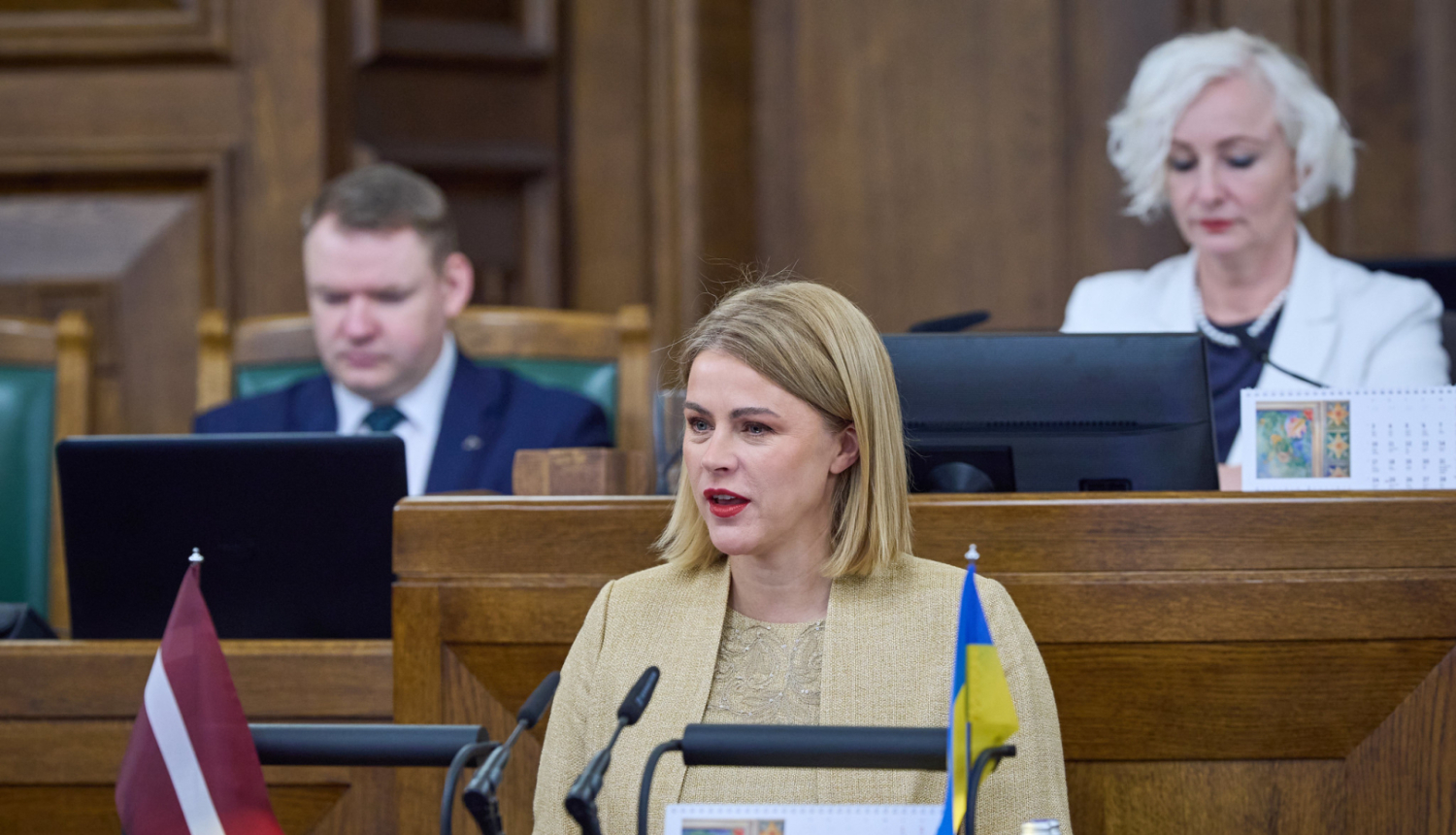 Ministru prezidente Evika Siliņa piedalās Saeimas sēdē