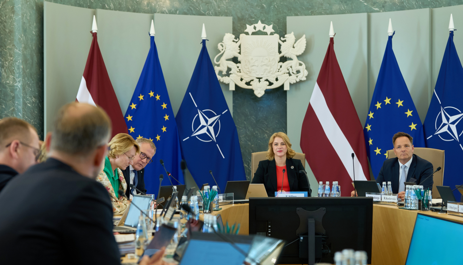 Ministru prezidente Evika Siliņa vada valdības sēdi