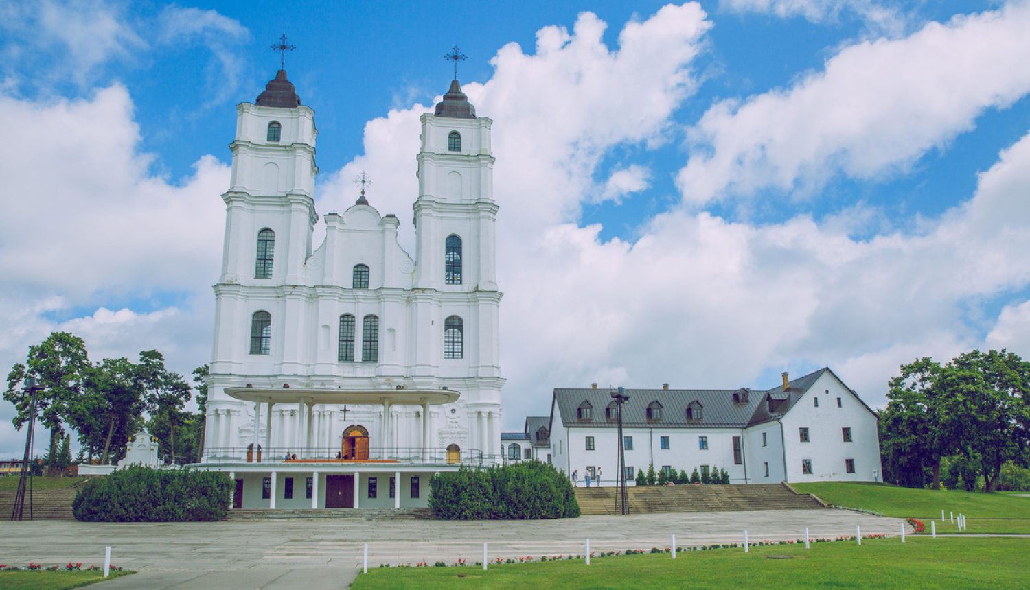 Kariņš aicina iedzīvotājus svētku laikā būt piesardzīgiem un atbildīgās iestādes – sekot līdzi sabiedrības veselības drošībai