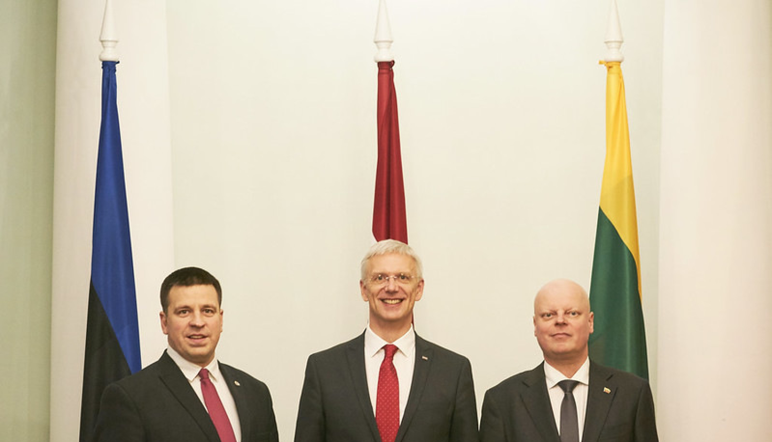 Latvijas, Lietuvas un Igaunijas premjerministru uzruna, atjaunojot pārvietošanās iespēju Baltijas valstīs