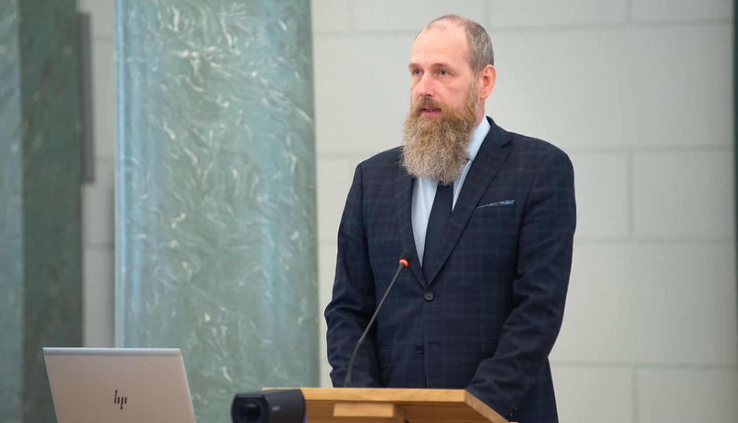 Andis Purs Ministru kabineta Zaļajā zālē. 