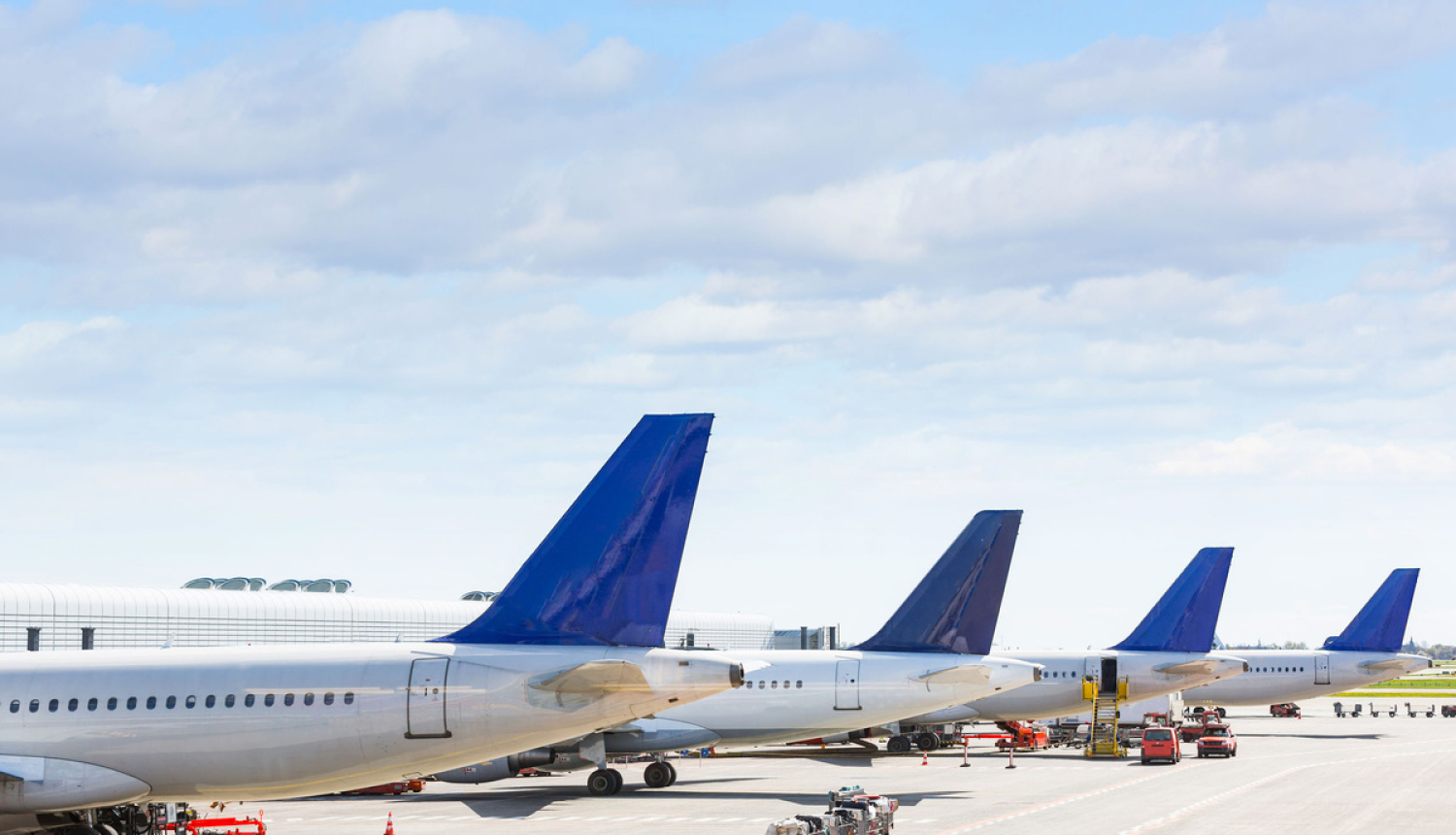 Reģistrēs katru ieceļotāju no ārvalstīm