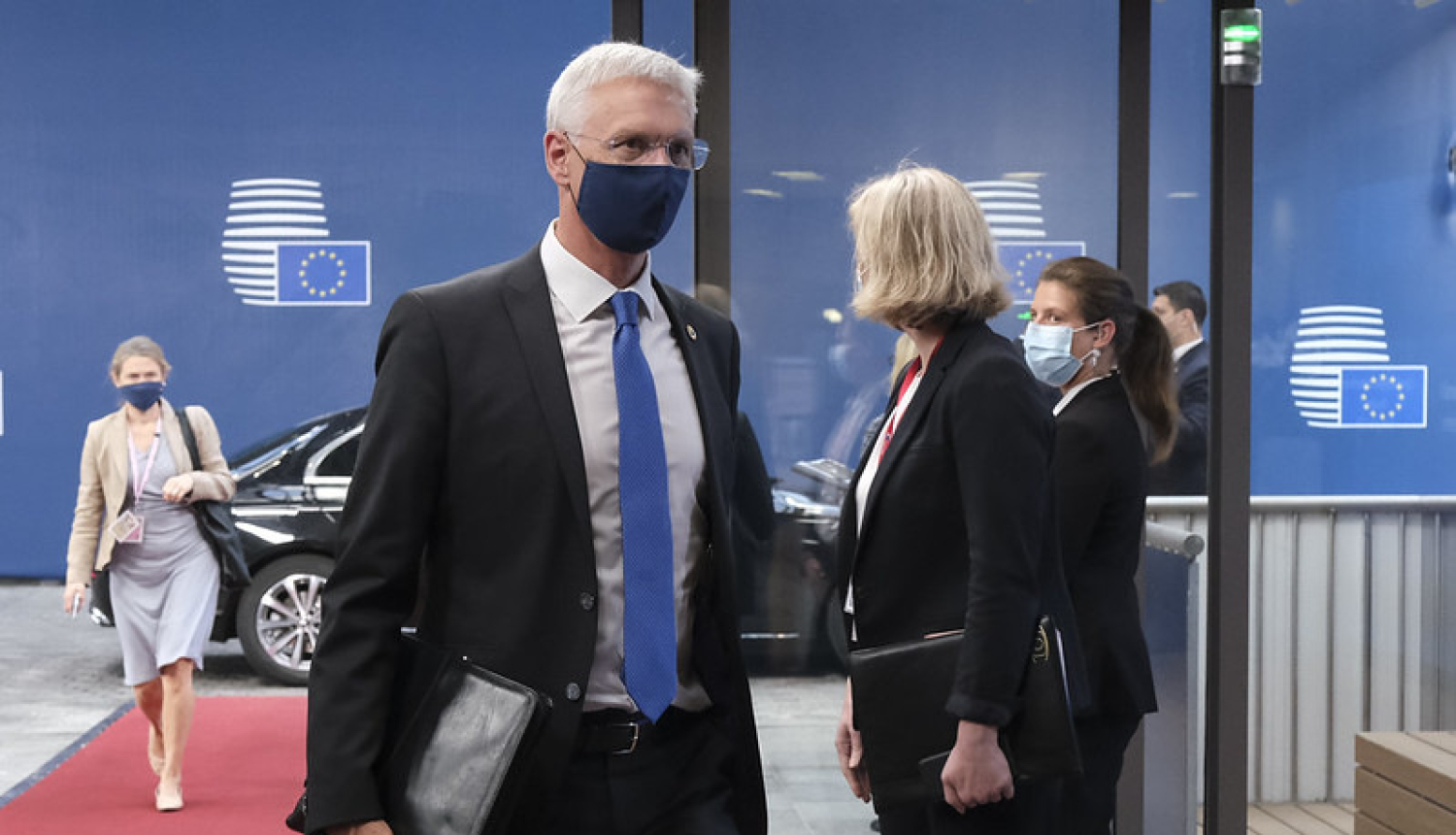 Kariņš: Latvijas ekonomikai nākamo septiņu gadu laikā būs pieejami vairāk nekā 10 miljardi eiro; pieaugs tiešmaksājumi