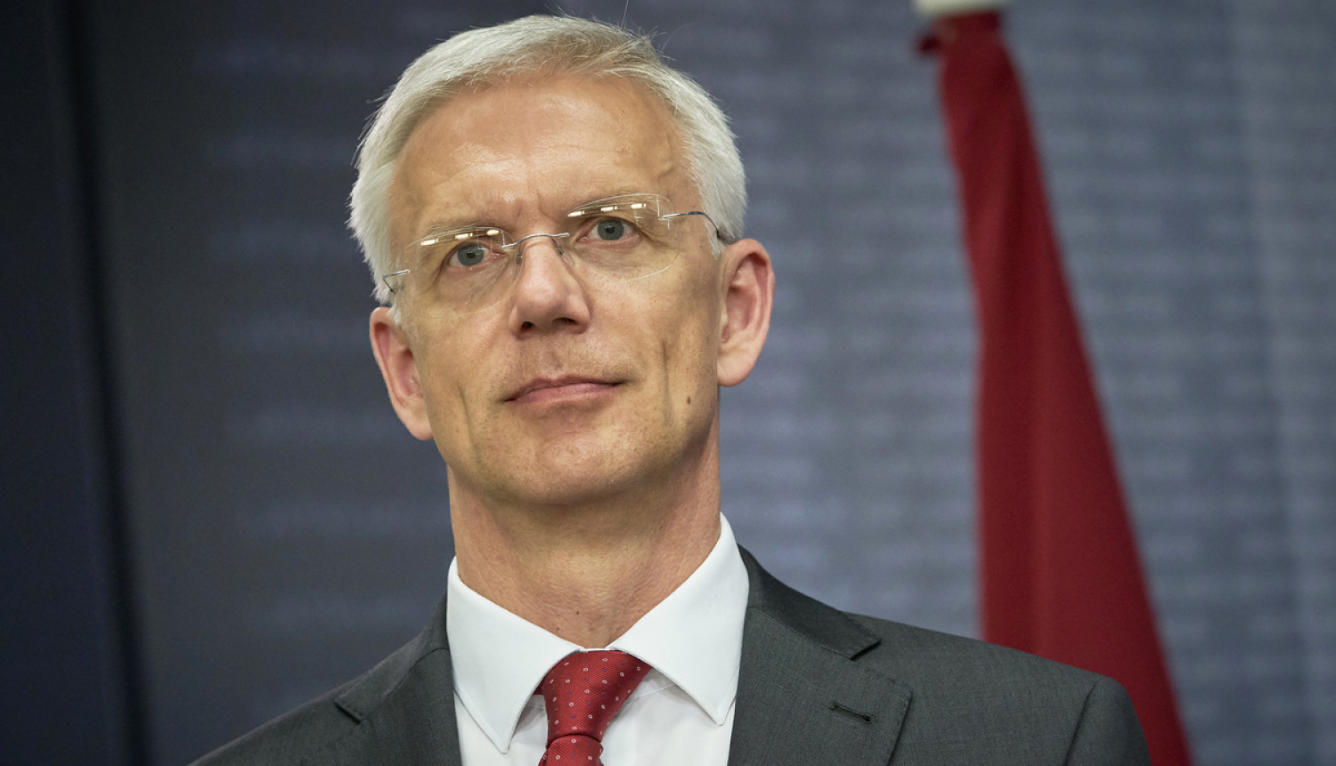 Kariņš: Latvija ir spērusi nozīmīgu soli cīņā ar naudas atmazgāšanu