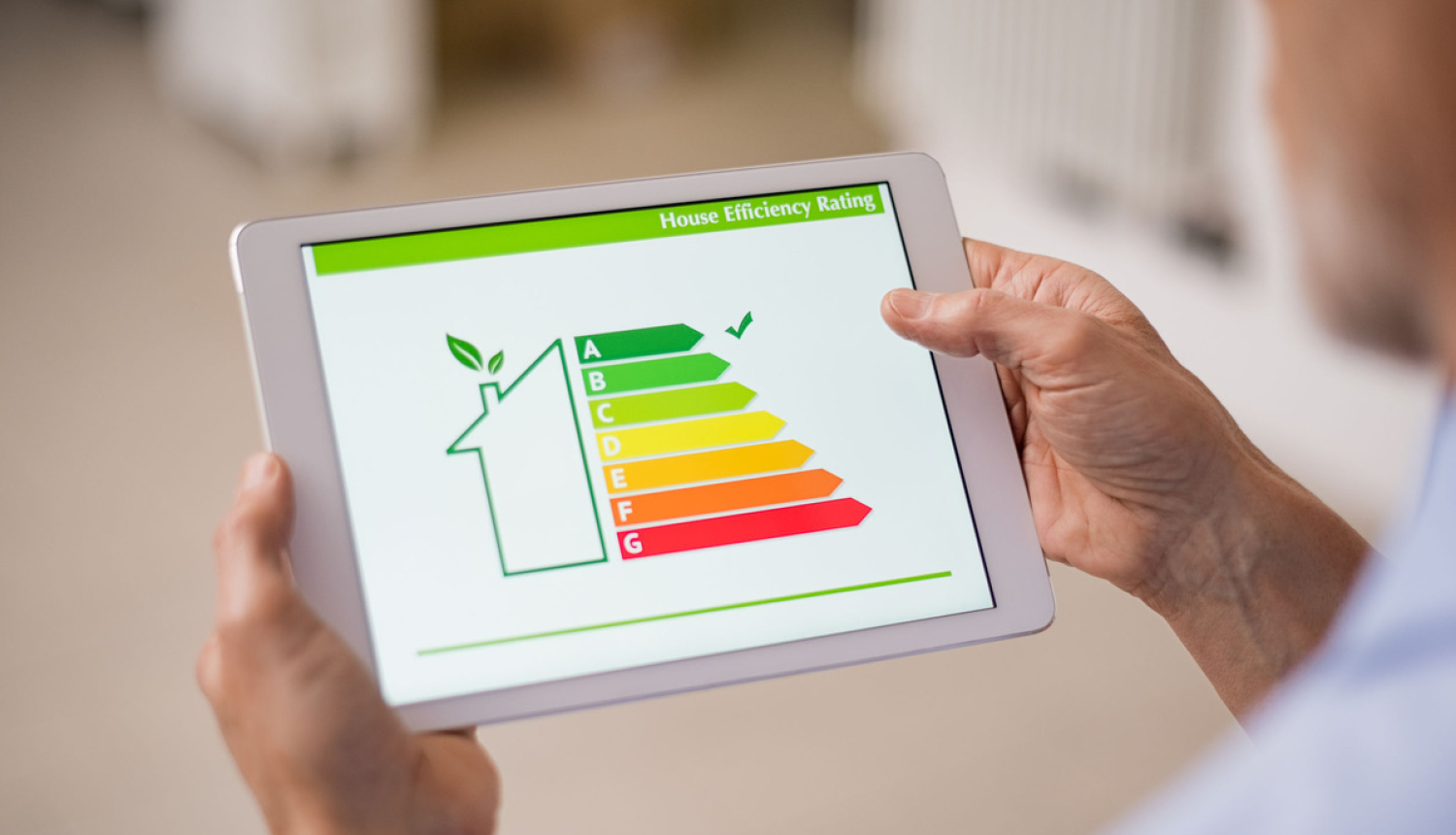 Nosaka ekspluatējamu ēku minimālās energoefektivitātes prasības