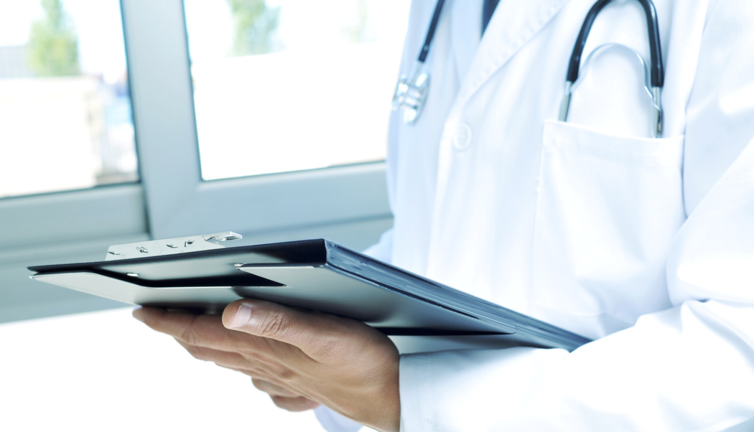 Apstiprina grozījumus veselības aprūpes organizēšanas un finansēšanas kārtībā