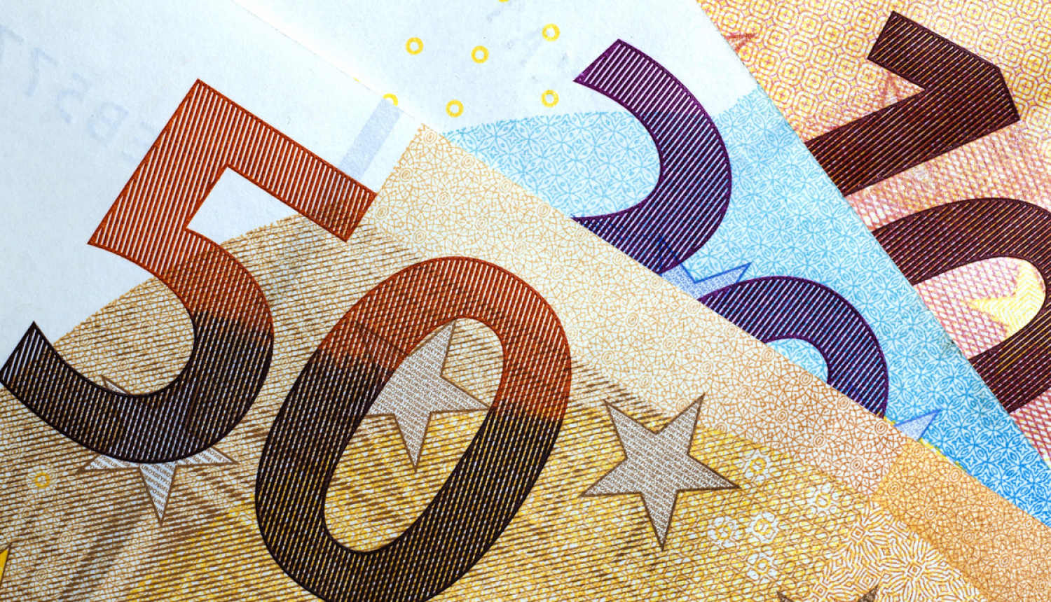 Valdība apstiprina kritērijus dīkstāves pabalsta un nodokļu brīvdienu saņemšanai ikvienas nozares uzņēmumam