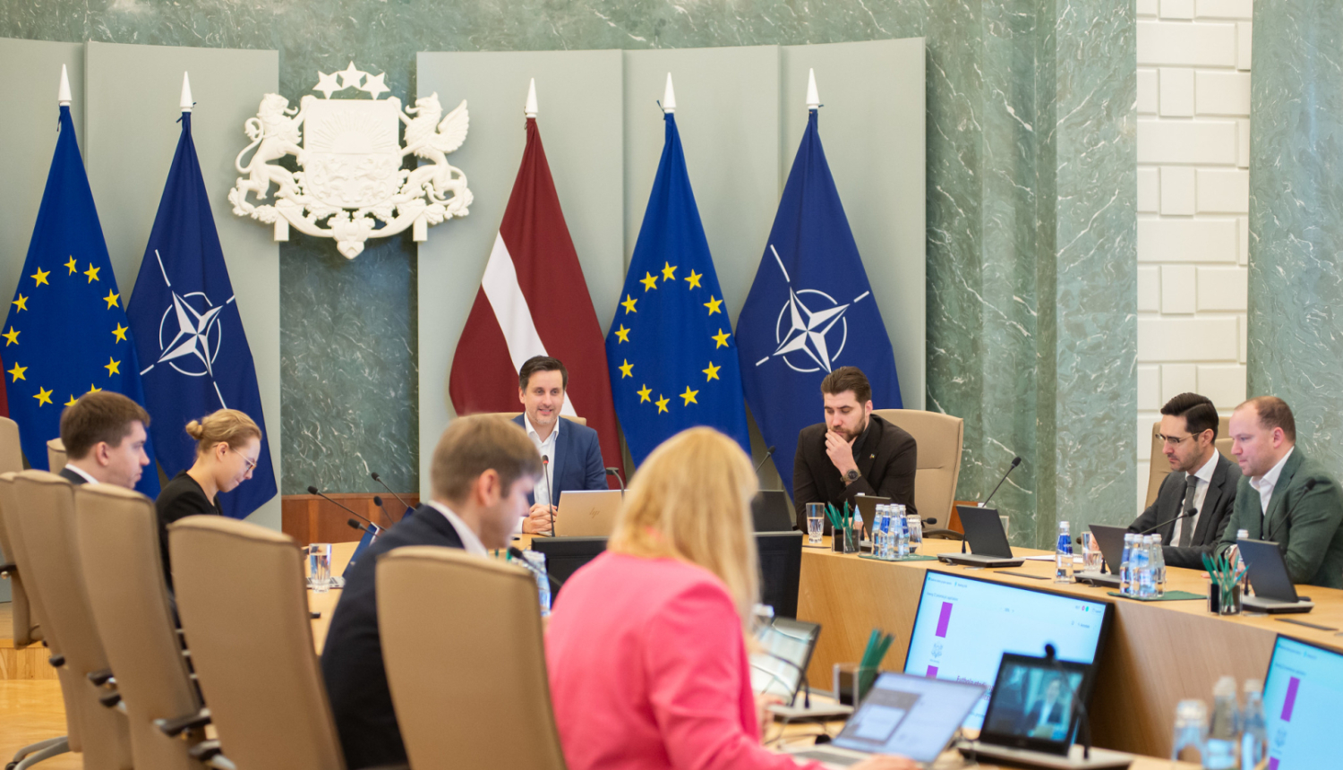 Darba grupas futbola stadiona attīstībai tikšanās Ministru kabineta sēžu zālē