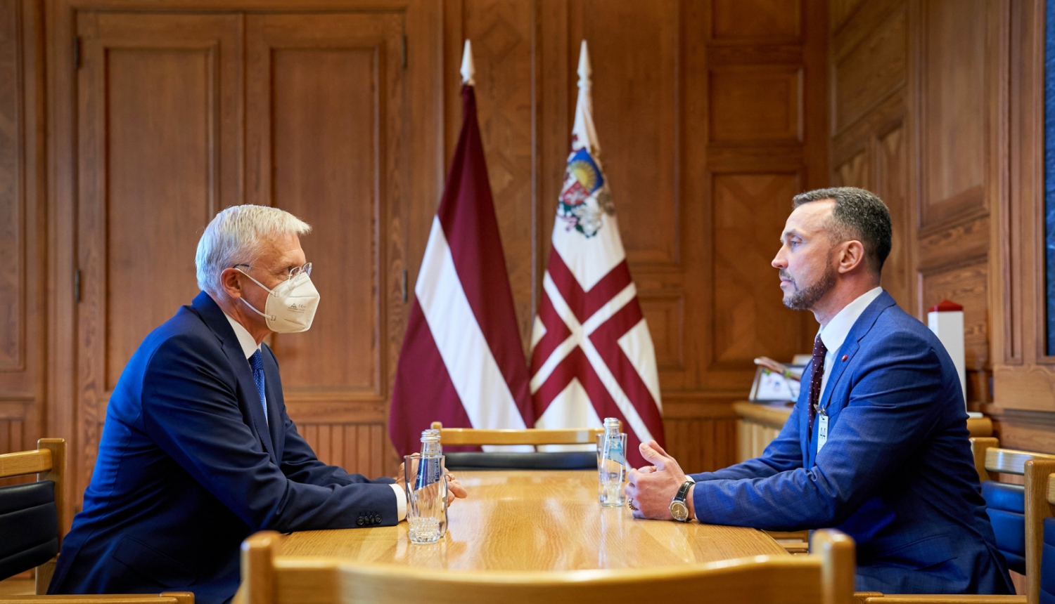 Ministru prezidents tiekas ar Iekšlietu ministra amata kandidātu K. Eklonu