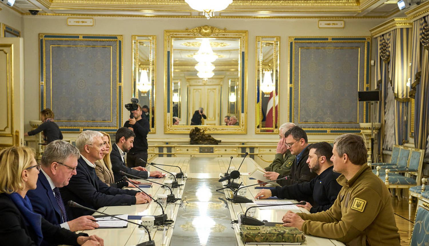 Kariņš Ukrainā tiekas ar Zelenski