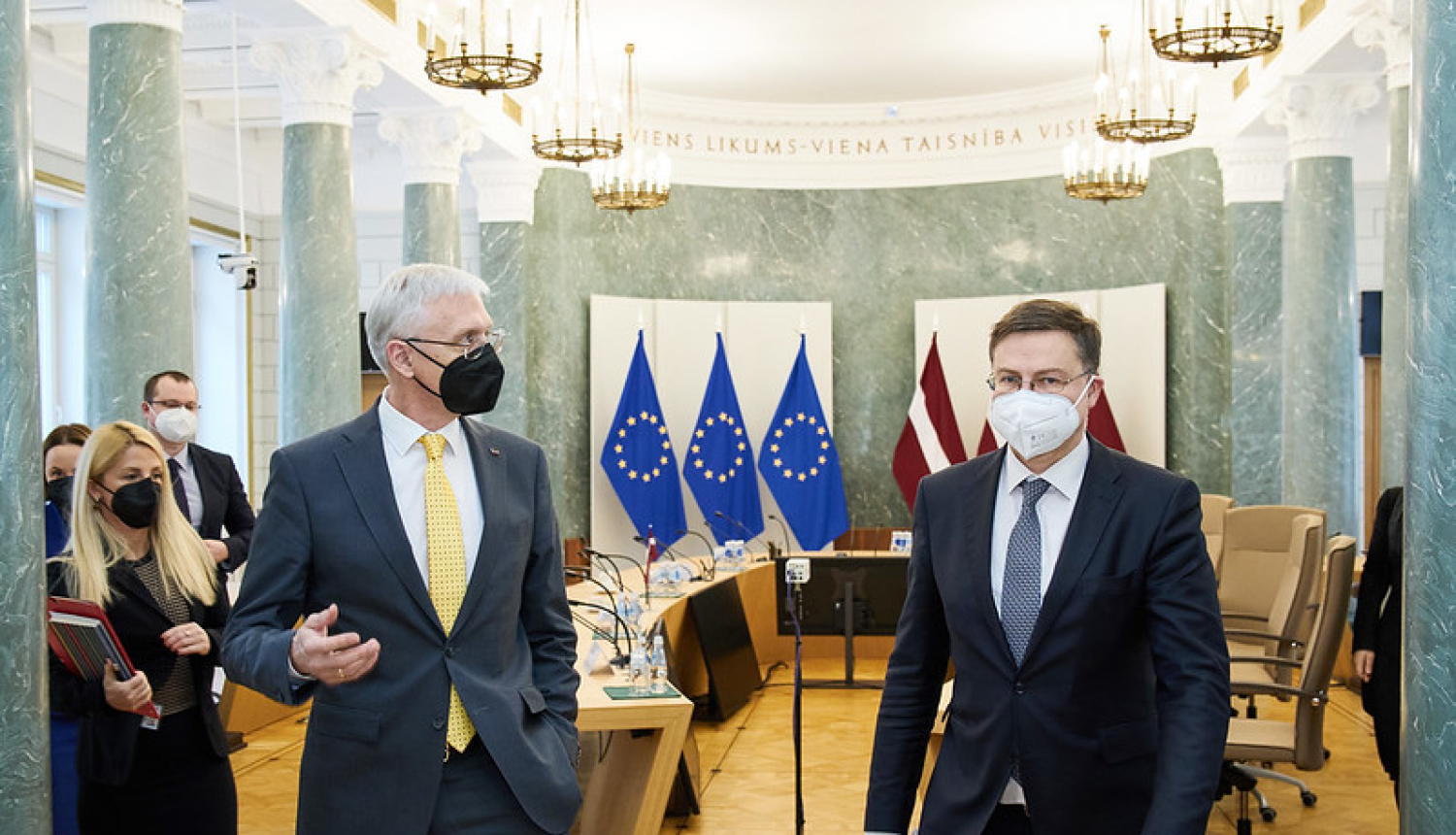 Ministru prezidents Krišjānis Kariņš tiekas ar Eiropas Komisijas priekšsēdētājas izpildvietnieku Valdi Dombrovski