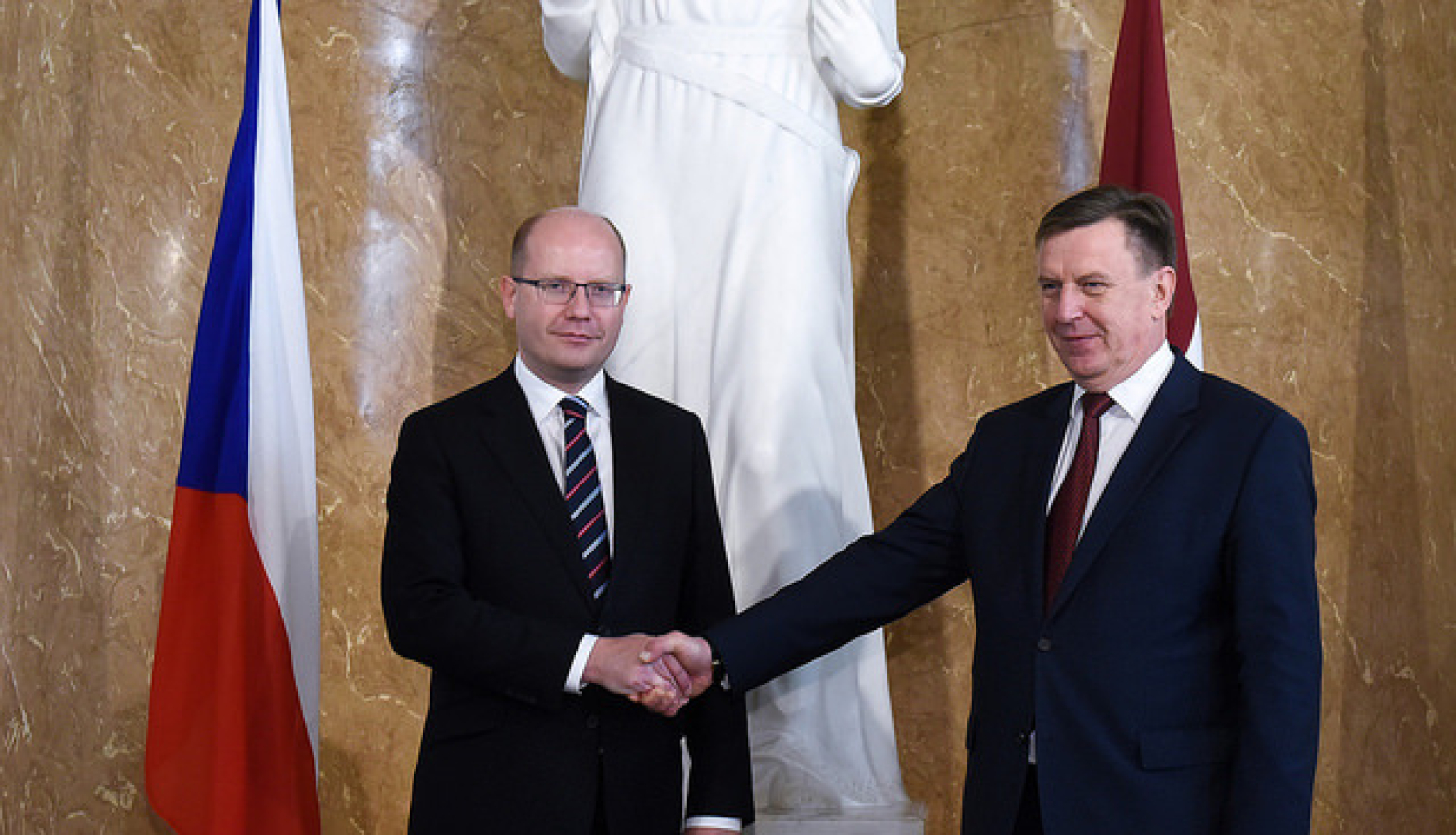 m.kucinskis_b.sobotka