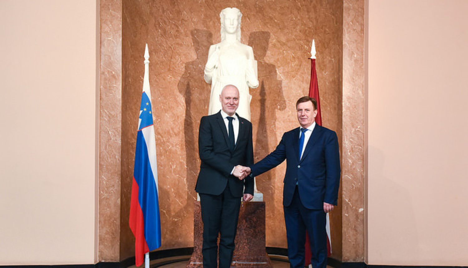 m.kucinskis_m_brglezss