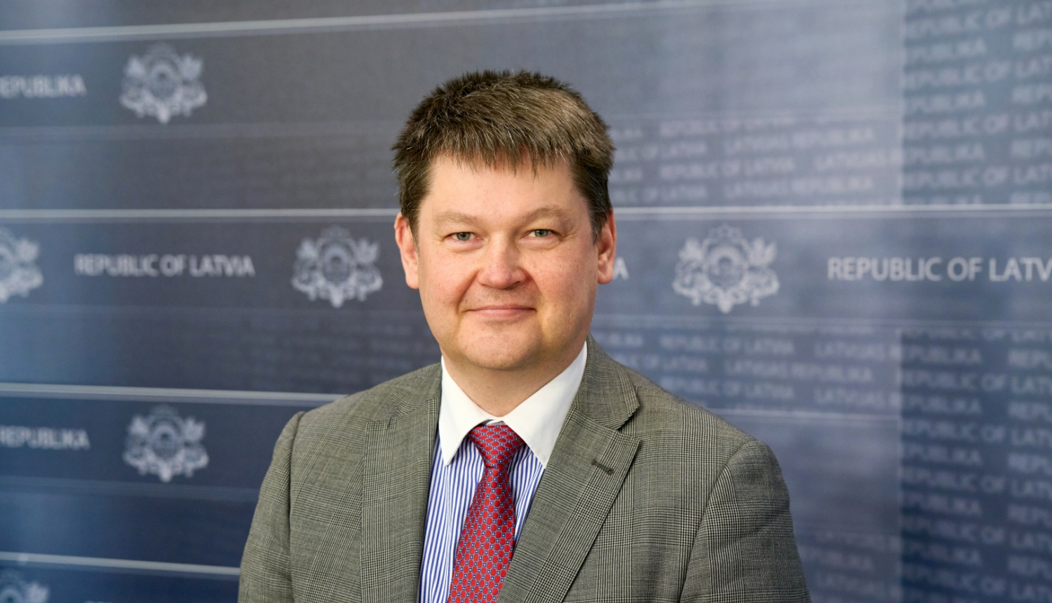 Ministru prezidentes padomnieks Airis Rikveilis