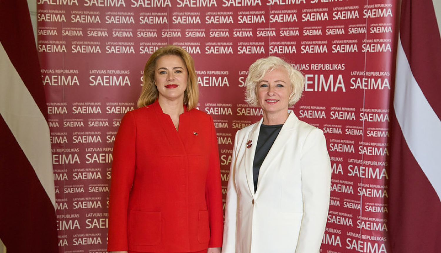 Ministru prezidente Evika Siliņa un Saeimas priekšsēdētāja Daiga Mieriņa