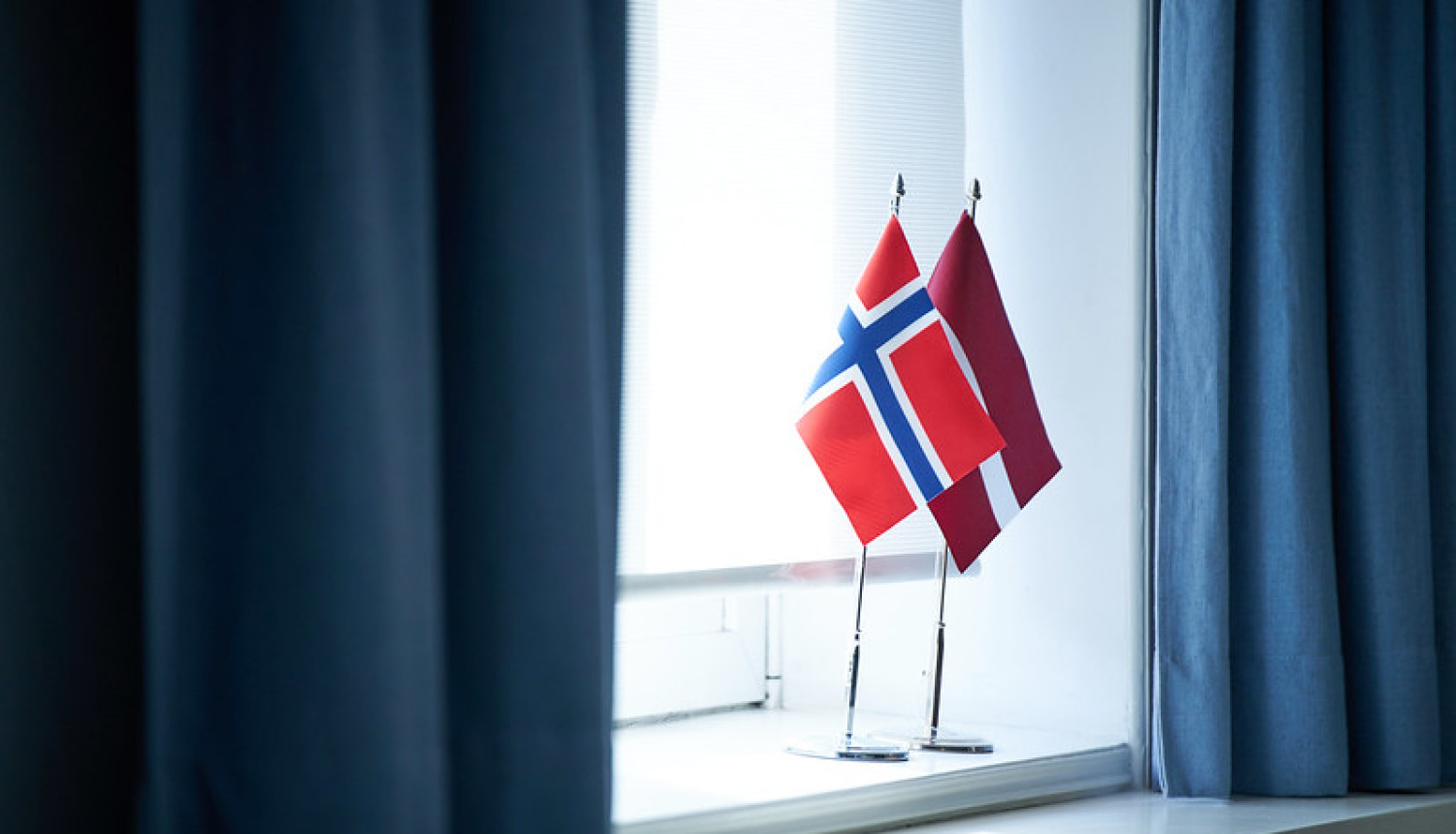 Norvēģijas un Latvijas karogi