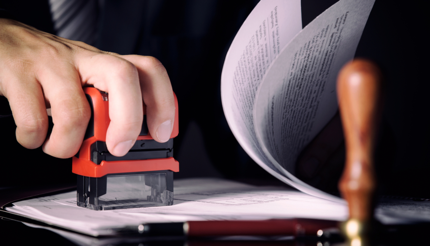 Zīmogs un dokumentiem